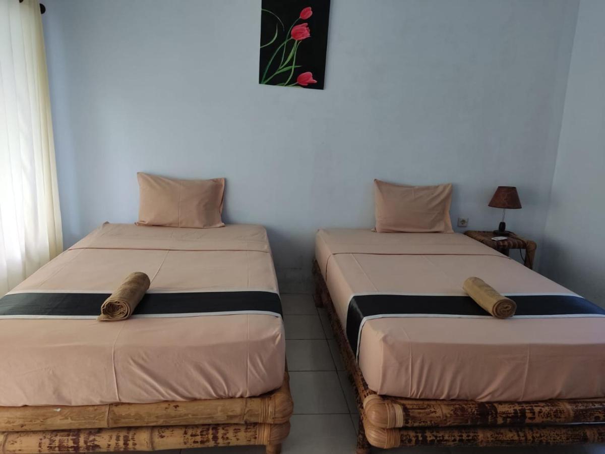 Kebun Homestay Kuta  Eksteriør billede