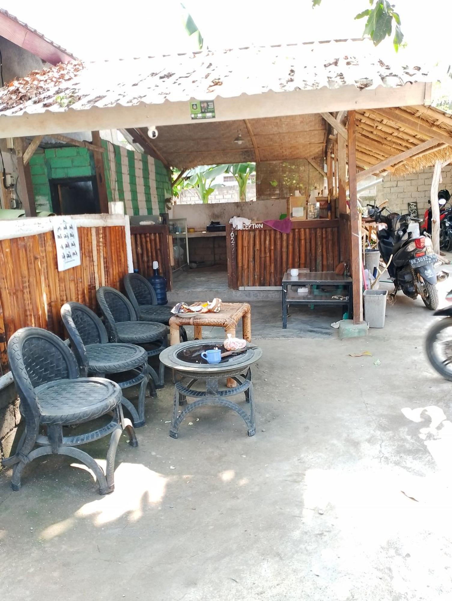 Kebun Homestay Kuta  Eksteriør billede
